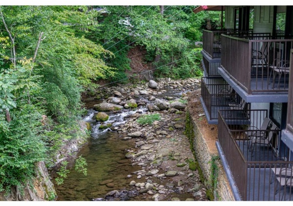 Bear Creek Inn Gatlinburg, TN image 10